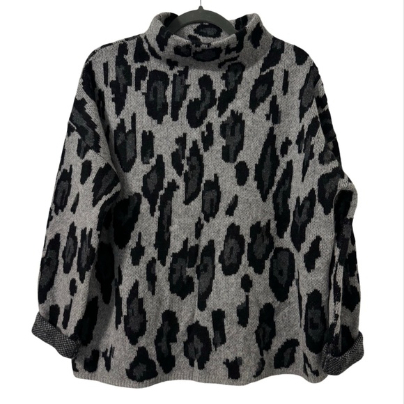 Catherine Malandrino Cashmere Animal Print Gray & Black Mock Neck Sweater size L - Picture 9 of 9
